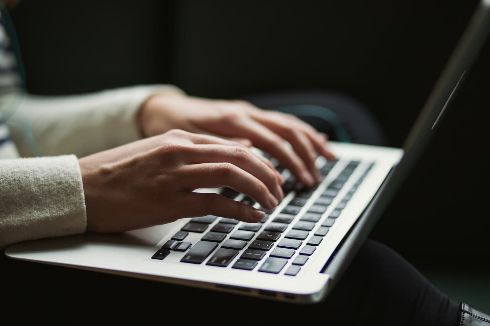 JAX Core Fundamentals: Pure Functional Arrays